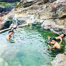 硫黄島の天然温泉 景観も泉質も◎露天風呂「東温泉」へ！
